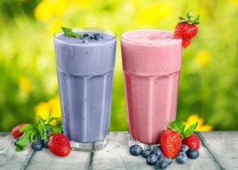 Fruit, banana, yogurt.