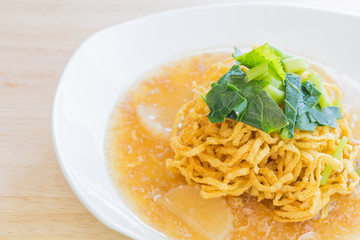 Pan fried noodles with pork.