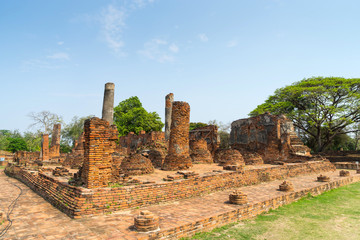 Fototapeta premium Historic destroyed temple in World Heritage city, Ayuddhaya