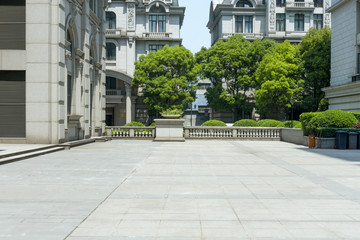 Empty floor near old style building