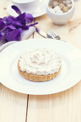 Cake or Lemon pie with meringue