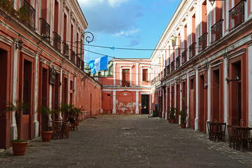 STREET BAR 