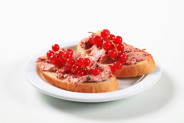 Bread with liver pate