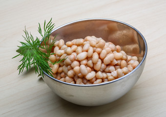 White canned beans