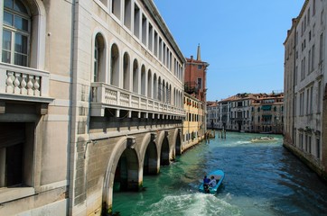 Obraz premium Speedboad in rio dei tolentini channel, Venice, Italy