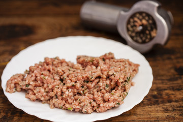 mincemeat with greens