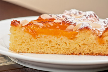 apricot cake 