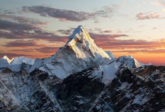 Fototapeta Ama Dablam w drodze do Everest Base Camp