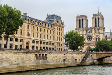 Obraz premium Seine and Notre Dame de Paris