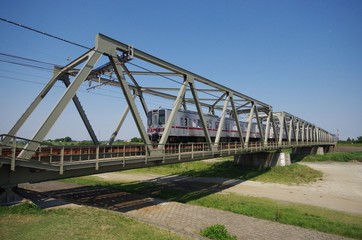 Fototapeta na wymiar 入間川の鉄橋