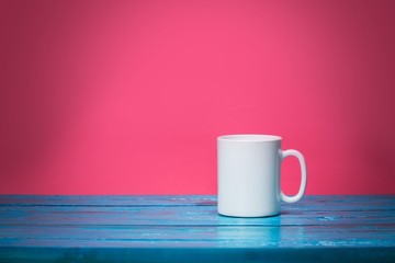 Dressing, wooden, tableware.
