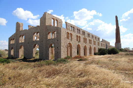 Vecchia fornace abbandonata denominata " Il Pisciotto" - Sampieri - Ragusa