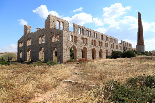 Vecchia fornace abbandonata denominata " Il Pisciotto" - Sampieri - Ragusa