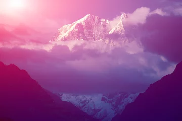 Foto op Plexiglas zonsopgang in de bergen © vitaliymateha
