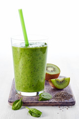 Healthy green smoothie
