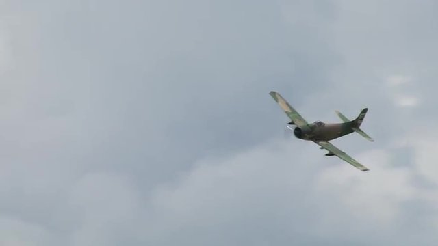 US Army Skyraider 24 3S