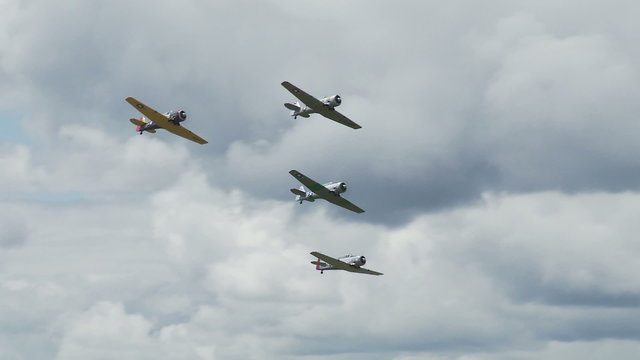 T-6 Texan formation 24 3
