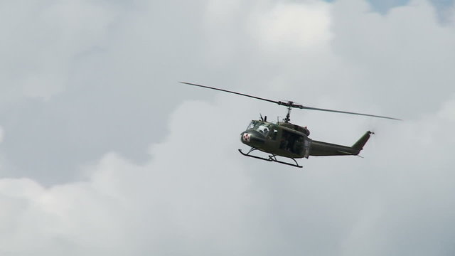 Hueys 24 2S
