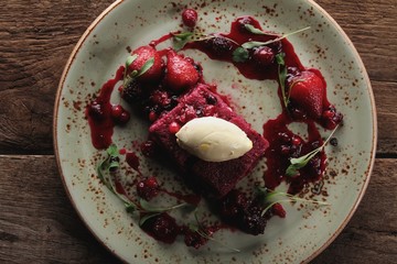 summer fruits sponge pudding