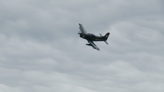 Douglas Skyraider 24 2S Marines top