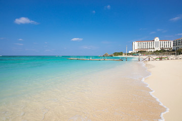 沖縄のビーチ・ニライビーチ