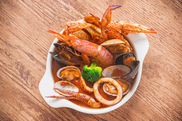 ブイヤベース Bouillabaisse French food