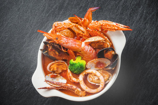 ブイヤベース Bouillabaisse French food