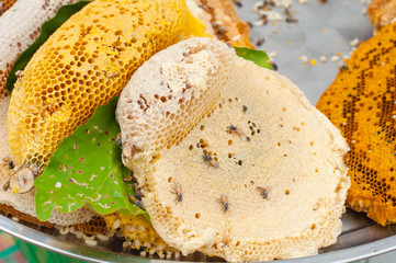 wild honeycomb selled in the market