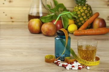diet food, apple juice, vegetables and fruits
