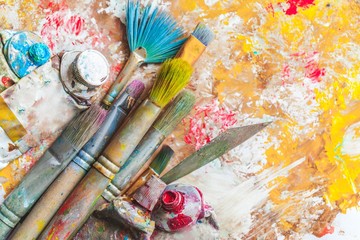 Artistic, artist, art.