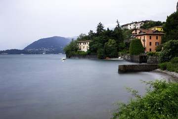 Fototapeta na wymiar Como lake