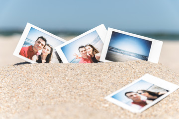 Instant Photo Of Young Happy Boyfriend And Girlfriend Happy On Beach - 84511343
