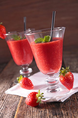 strawberry smoothie
