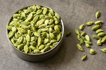 Green cardamom overhead view