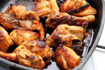 gebratenes Hühnchen