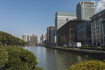 Fototapeta premium Architecture in the Nijubashimae distric of Tokyo, Japan