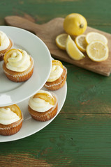 Homemade lemon cupcakes 