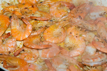 fresh gulf shrimps with garlic fried in olive oil