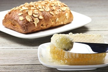 Wabenhonig zum Frühstück