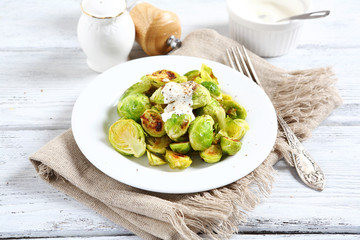 Brussels sprouts with sauce