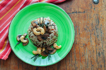 Mushroom and Cashew Nut Rice
