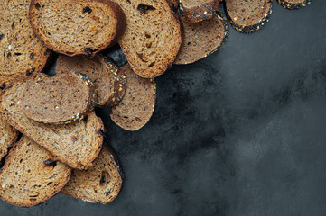 Rye Toasting Bread with raisins