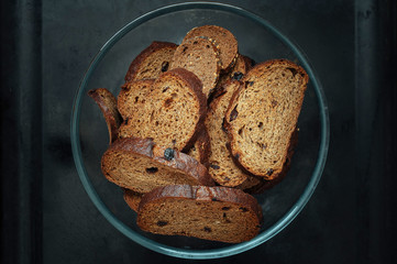 Rye Toasting Bread with raisins