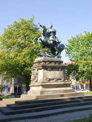 Obraz premium Monument for Polish King John Sobieski the tree in center of Gdansk
