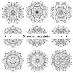 Set mandalas. Round Ornament Pattern. Vintage decorative