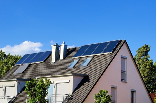 Einfamilienhaus mit thermischer Solaranlage