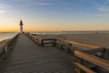 La jet&eacute;e en bois du port de Trouville (Calvados, Normandie)