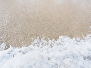 ラニカイビーチの波