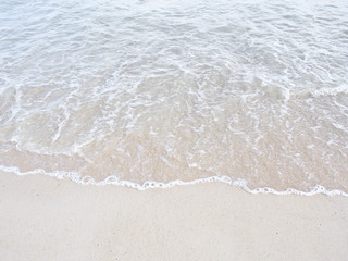 ラニカイビーチの波