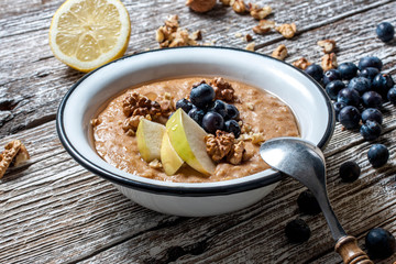 Home porridge with honey.